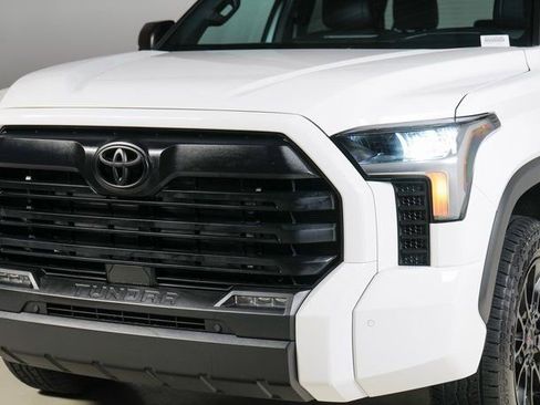 Used 2025 Toyota Tundra SR5 w/ SR5 Premium Package image 30