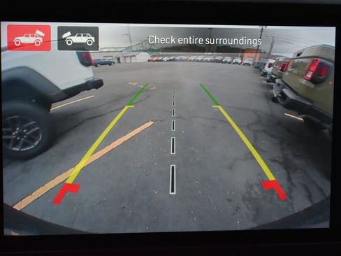 New 2026 Jeep Wrangler Unlimited Sahara image 25