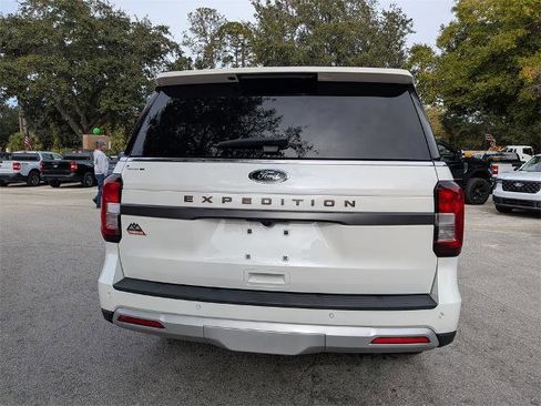 Certified 2023 Ford Expedition Timberline image 4