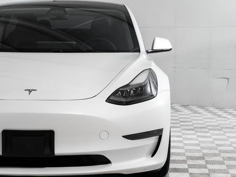 Used 2023 Tesla Model 3 Long Range AWD/4WD image 45