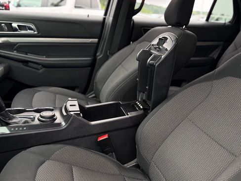 Used 2019 Ford Explorer XLT AWD/4WD image 26