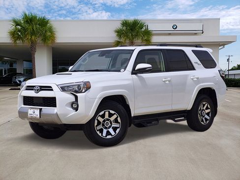 Used 2022 Toyota 4Runner TRD Off-Road Premium w/ Moonroof Package AWD/4WD image 1