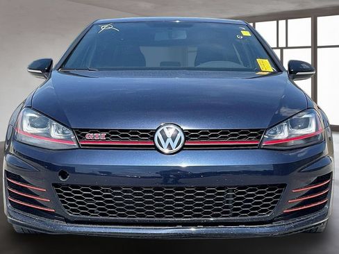 Used 2017 Volkswagen GTI SE FWD image 2