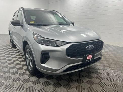 Used 2023 Ford Escape ST-Line w/ Tech Pack #1 AWD/4WD image 1