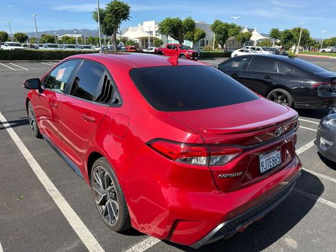 Used 2020 Toyota Corolla SE FWD image 4