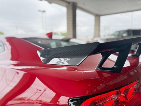 Used 2020 Chevrolet Camaro ZL1 RWD image 10
