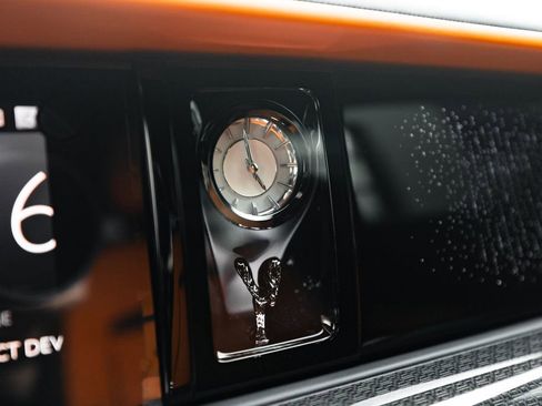 Used 2025 Rolls-Royce Ghost Black Badge AWD/4WD image 42