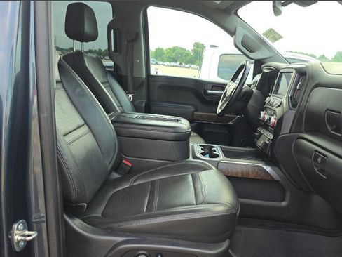 Used 2020 GMC Sierra 1500 Denali RWD image 9