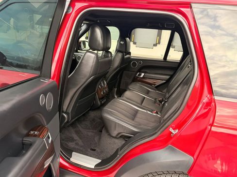 Used 2014 Land Rover Range Rover HSE image 10