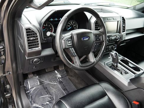 Used 2015 Ford F150 XLT w/ Equipment Group 302A Luxury AWD/4WD image 12