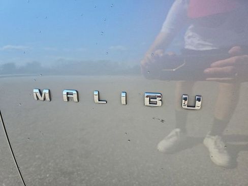 Used 2024 Chevrolet Malibu LT image 31