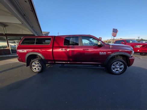 Used 2018 RAM 2500 Laramie w/ Sport Appearance Group image 9