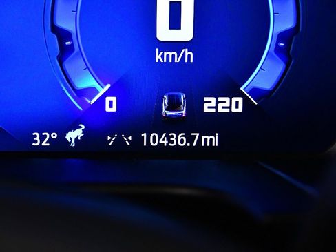 Used 2025 Ford Bronco Sport Badlands image 17