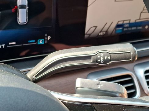 New 2026 Mercedes-Benz GLE 450 4MATIC image 11