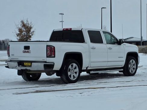 Used 2017 GMC Sierra 1500 SLT image 3