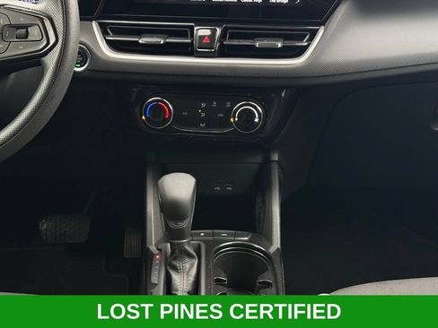 Used 2025 Chevrolet TrailBlazer LT FWD image 28