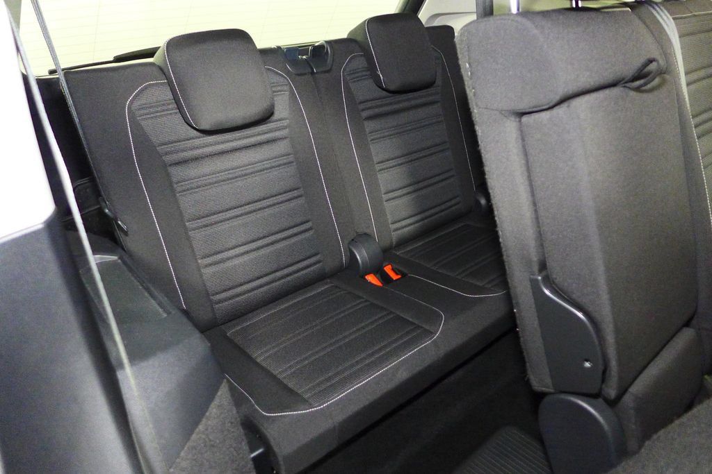 Used 2023 Volkswagen Tiguan S w/ Driver Assistance Package FWD image 20