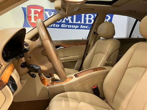 Used 2008 Mercedes-Benz E 350 Sedan image 30