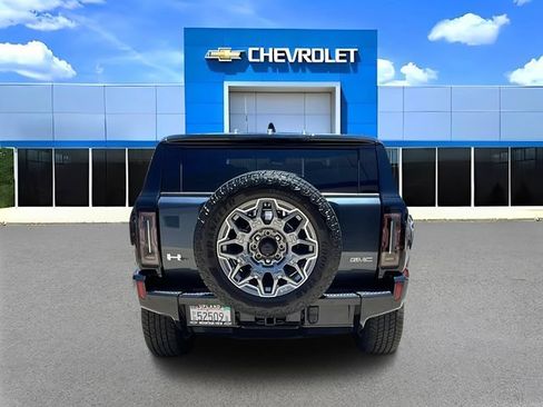 Used 2025 GMC Hummer EV 3X AWD/4WD image 4