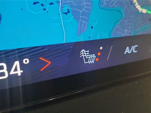 Used 2025 Chevrolet Tahoe LT w/ Comfort Package image 30