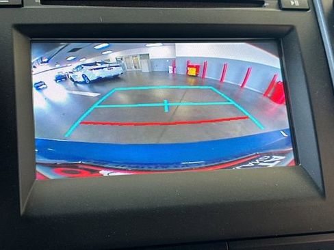 Used 2017 Toyota Camry SE FWD image 21