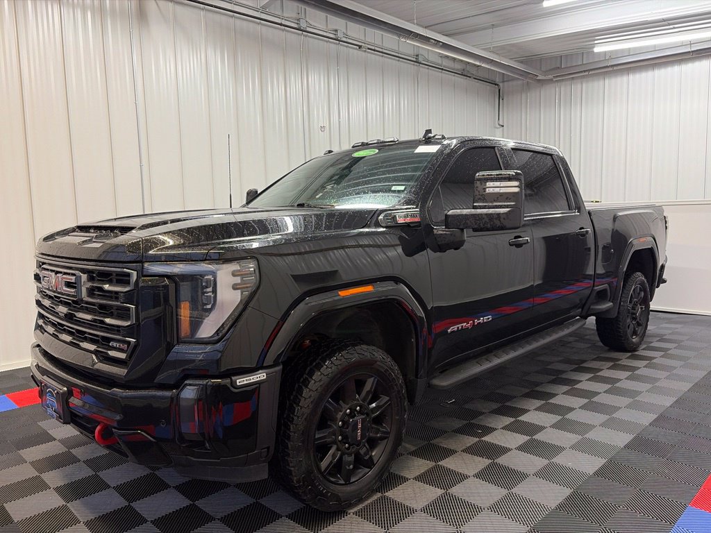 Used 2024 GMC Sierra 2500 AT4 w/ AT4 Preferred Package AWD/4WD image 8