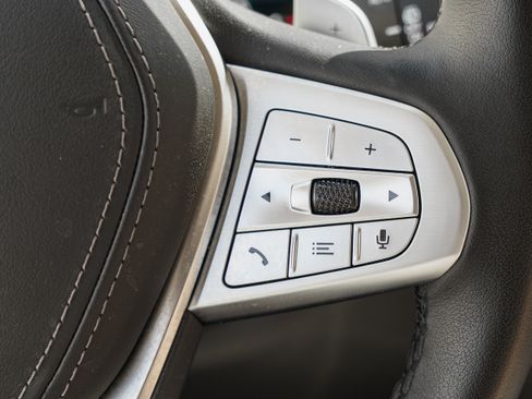 Used 2026 BMW X7 xDrive40i AWD/4WD image 18