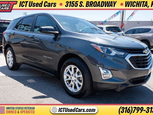 Used 2021 Chevrolet Equinox LS w/ LS Convenience Package FWD image 6