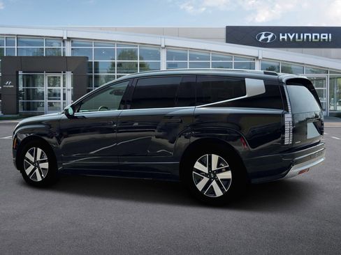 New 2026 Hyundai Ioniq 9 SEL w/ Tow & Go Package image 4