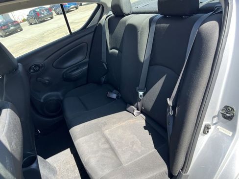 Used 2019 Nissan Versa S image 25
