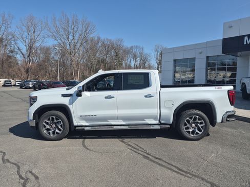 Used 2026 GMC Sierra 1500 SLT w/ SLT Premium Plus Package image 12