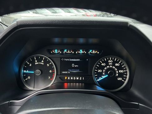 Used 2016 Ford F150 XLT w/ Equipment Group 302A Luxury image 14