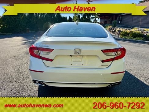 Used 2018 Honda Accord EX image 6