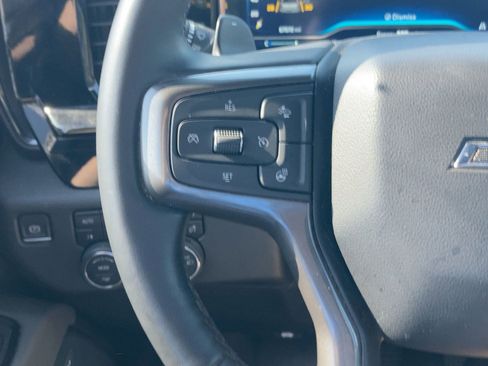 Used 2023 Chevrolet Silverado 1500 ZR2 image 15