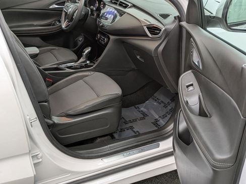 Used 2022 Buick Encore GX Select w/ Experience Buick Package image 18
