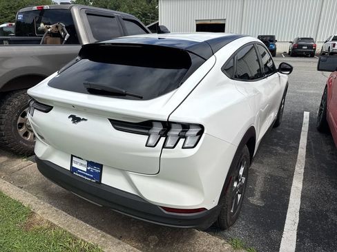 Used 2023 Ford Mustang Mach-E Select w/ Comfort Package Lite AWD/4WD image 13