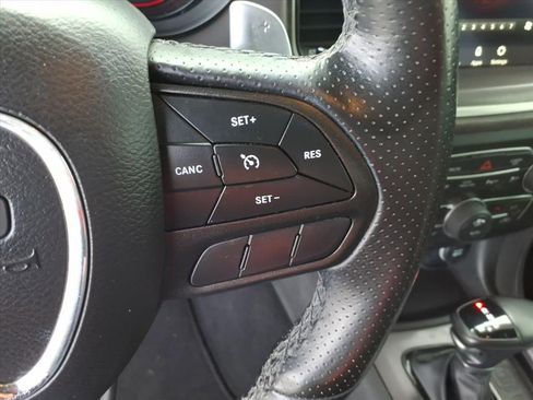 Used 2022 Dodge Charger SXT w/ Blacktop Package image 32