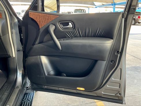 Used 2020 Nissan Armada Platinum w/ Captain's Chairs Package image 22