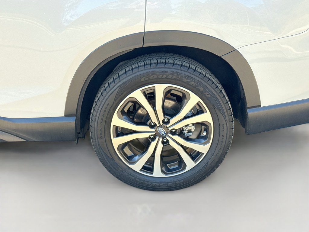 Used 2023 Subaru Forester Limited AWD/4WD image 40