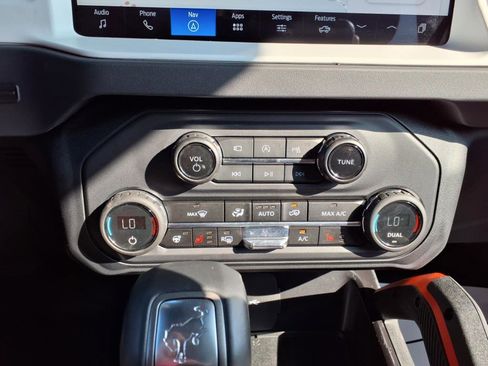 Certified 2025 Ford Bronco Stroppe Edition image 19