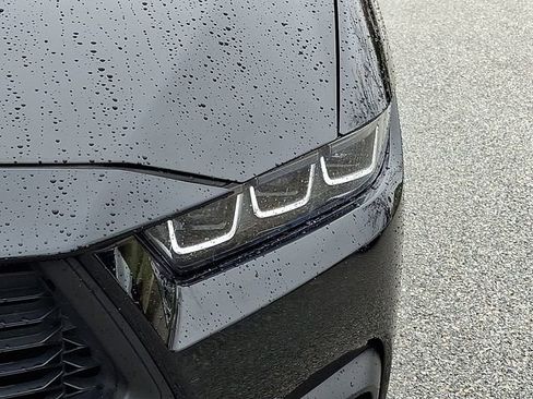 Used 2025 Ford Mustang Premium image 9