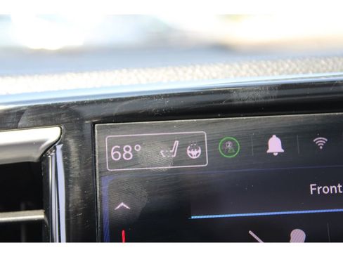 Used 2023 Chrysler Pacifica Limited image 31