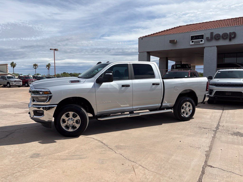Used 2026 RAM 2500 Big Horn AWD/4WD image 1