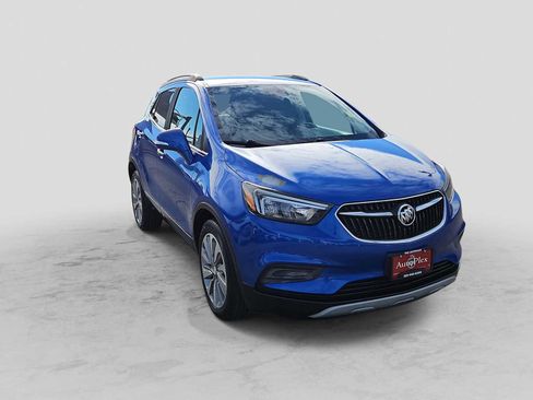 Used 2018 Buick Encore Preferred image 2