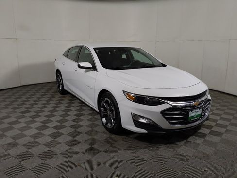 Used 2024 Chevrolet Malibu LT FWD image 14