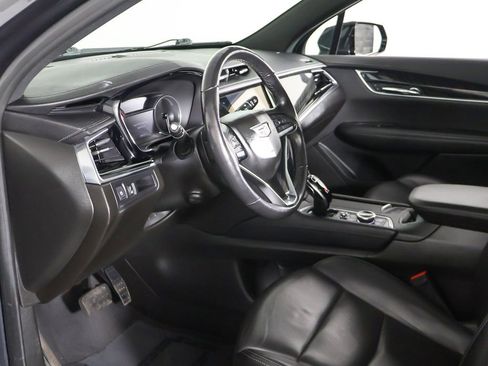 Used 2022 Cadillac XT6 Premium Luxury image 26