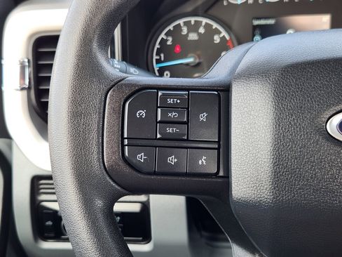 Used 2024 Ford F250 XL w/ XL Chrome Package image 17