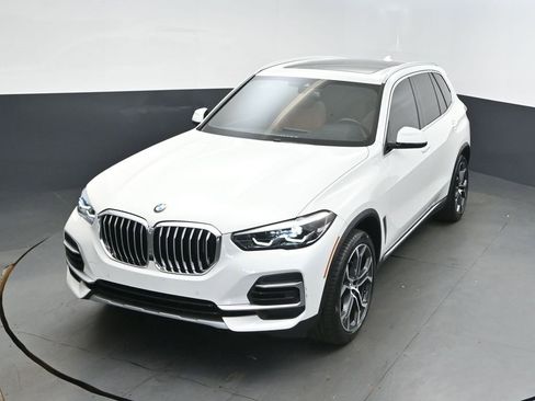 Used 2023 BMW X5 sDrive40i image 32