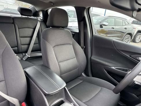 Used 2024 Chevrolet Malibu LT image 27