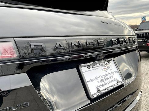 Used 2024 Land Rover Range Rover Evoque Dynamic SE image 24